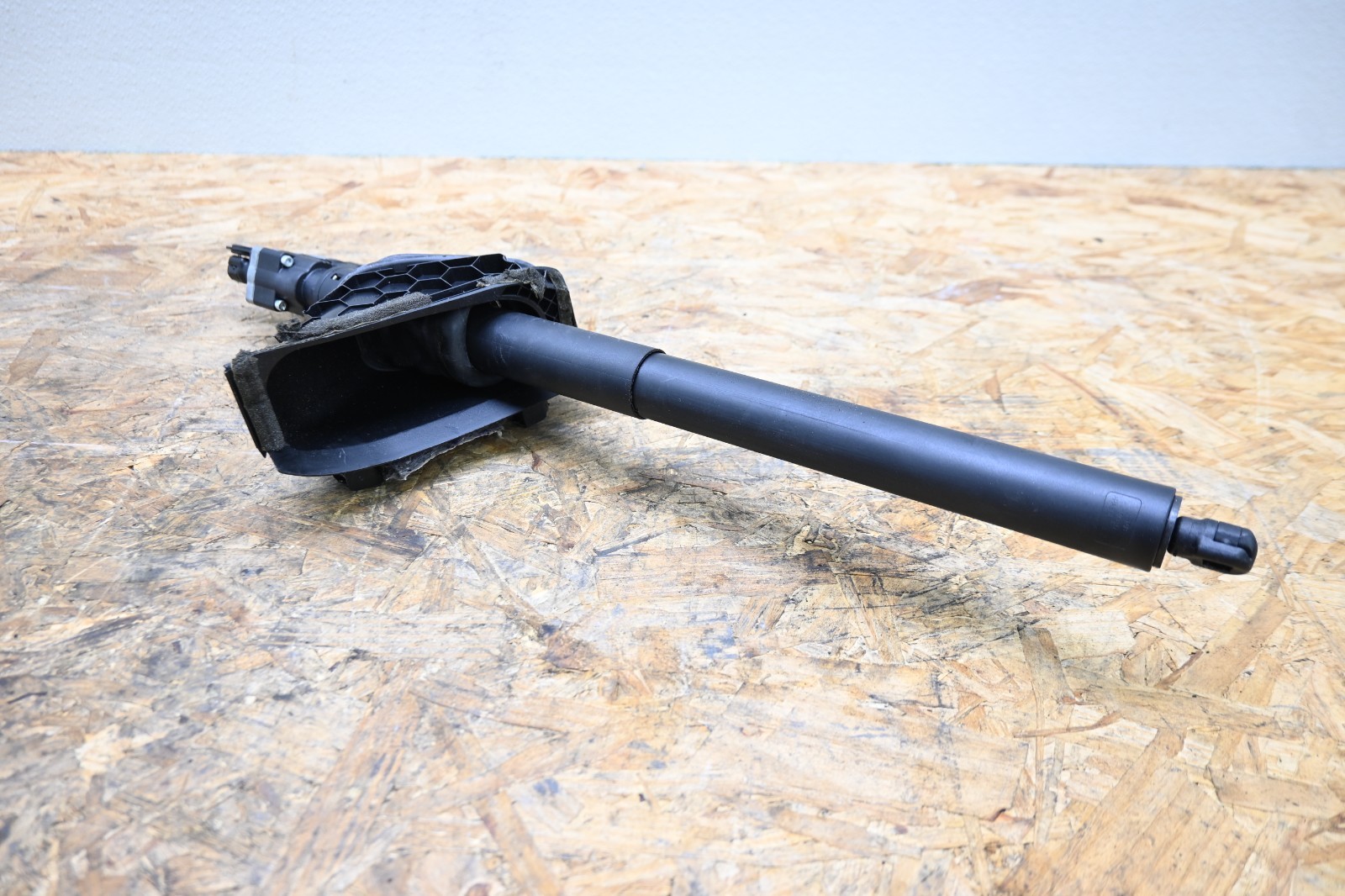 2015-2020 BMW F36 GC 430i 435i 440i Rear Left Tailgate Trunk Spindle Shock OEM