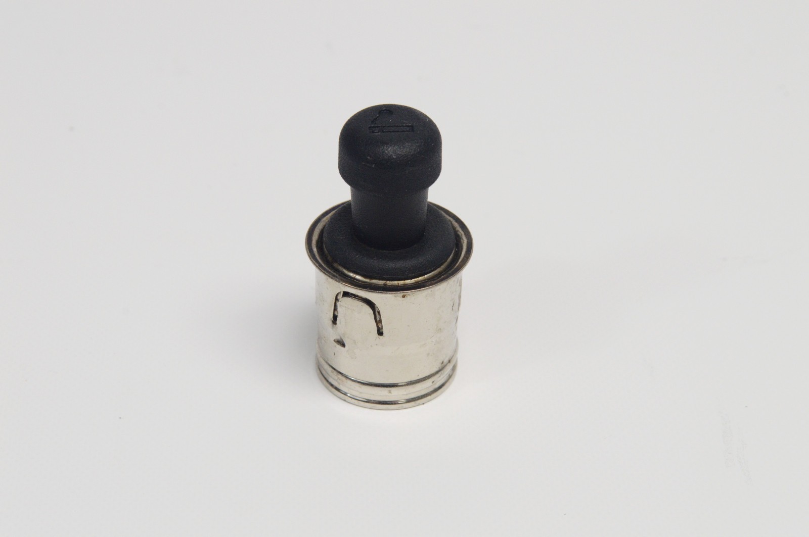 05-13 C6 Corvette Cigarette Lighter