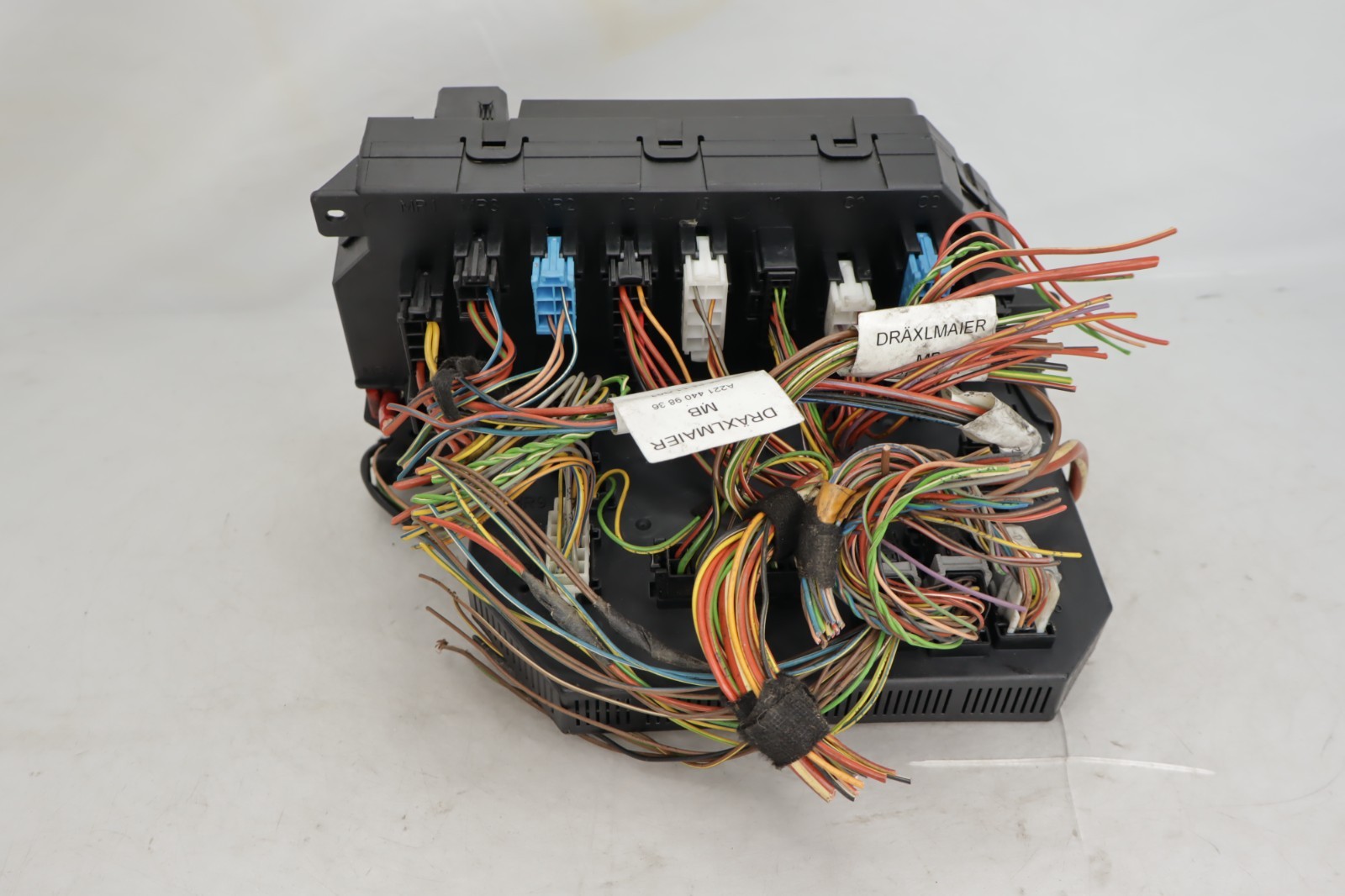 ✅ 11-14 Mercedes W221 S550 S63 AMG CL550 Front Under Hood Fuse Box Module OEM