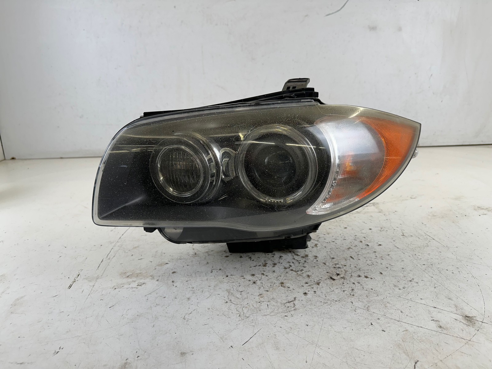 BMW 135i Left Xenon Headlight E82 E88 08-13 OEM 63.11 7181285-04