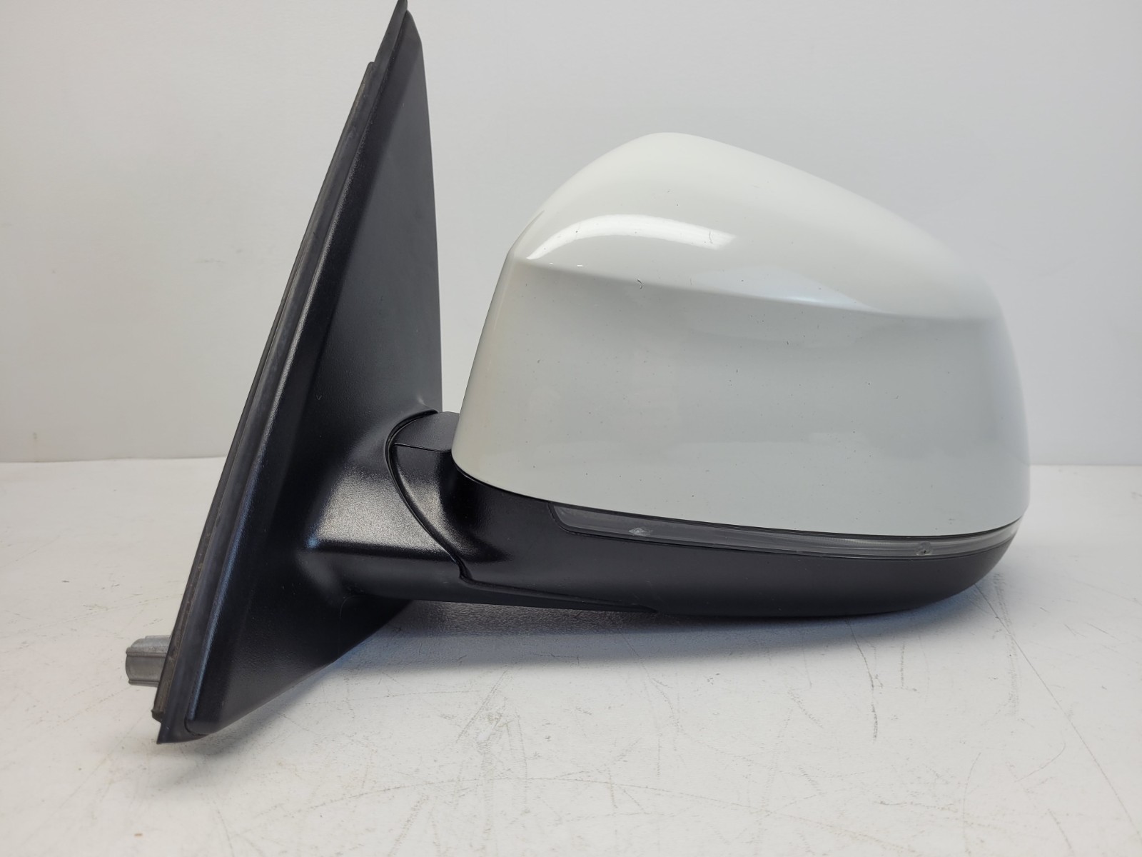 14-18 BMW X5 F15 LH Power Side Door View Mirror White 5 Pin 698001AA OEM 14-18 BMW X5 F15 LH Power Side Door View Mirror White 5 Pin 698001AA OEM