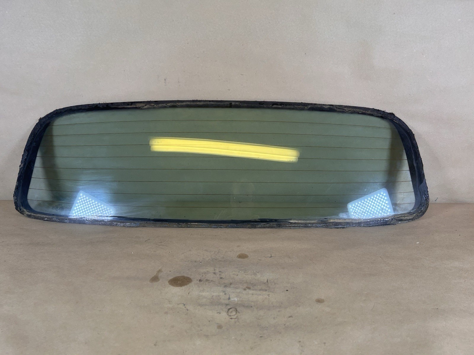 2001-2006 Audi TT MK1 Convertible Back Glass Window Windshield Rear 43R001057