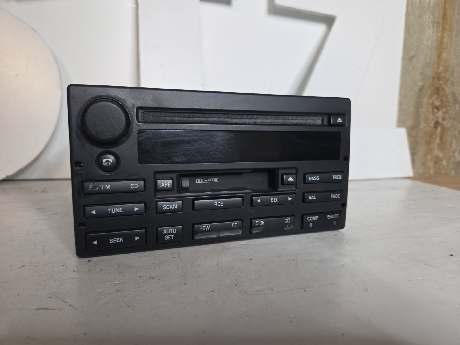 2003 03 04 Mercury Marauder AM FM CD Cassette Radio 