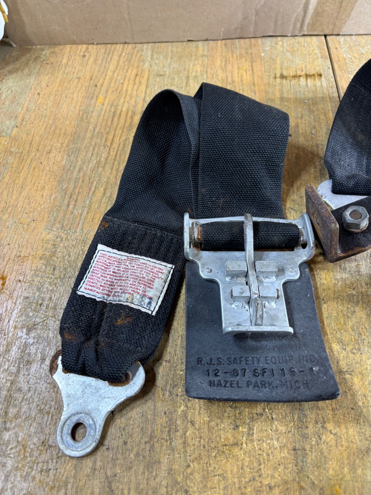Vintage Race Car Harness Seat Belt 1988 Sprint Modified Drag Dirt Oval RJS Red Vintage Race Car Harness Seat Belt 1988 Sprint Modified Drag Dirt Oval RJS Red
