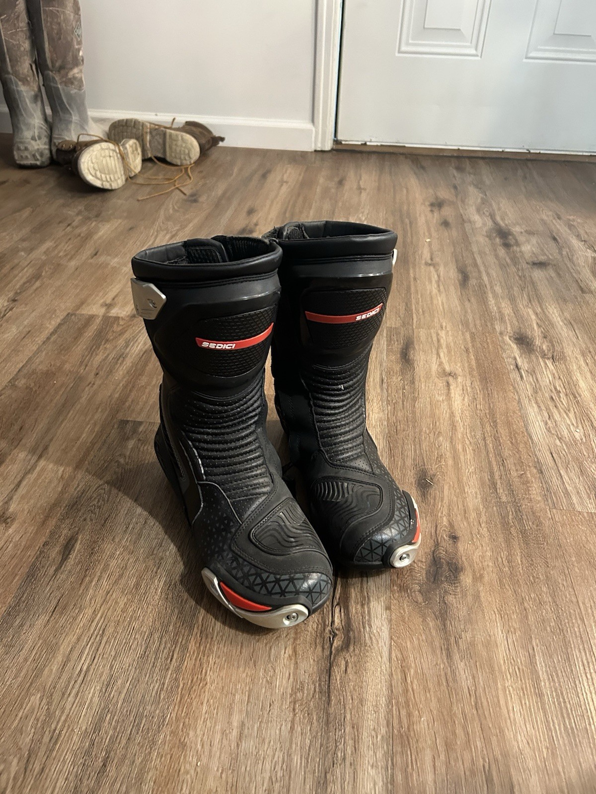 Sedici Chicane Motorcycle Riding Boots Size 9 Black Bran New