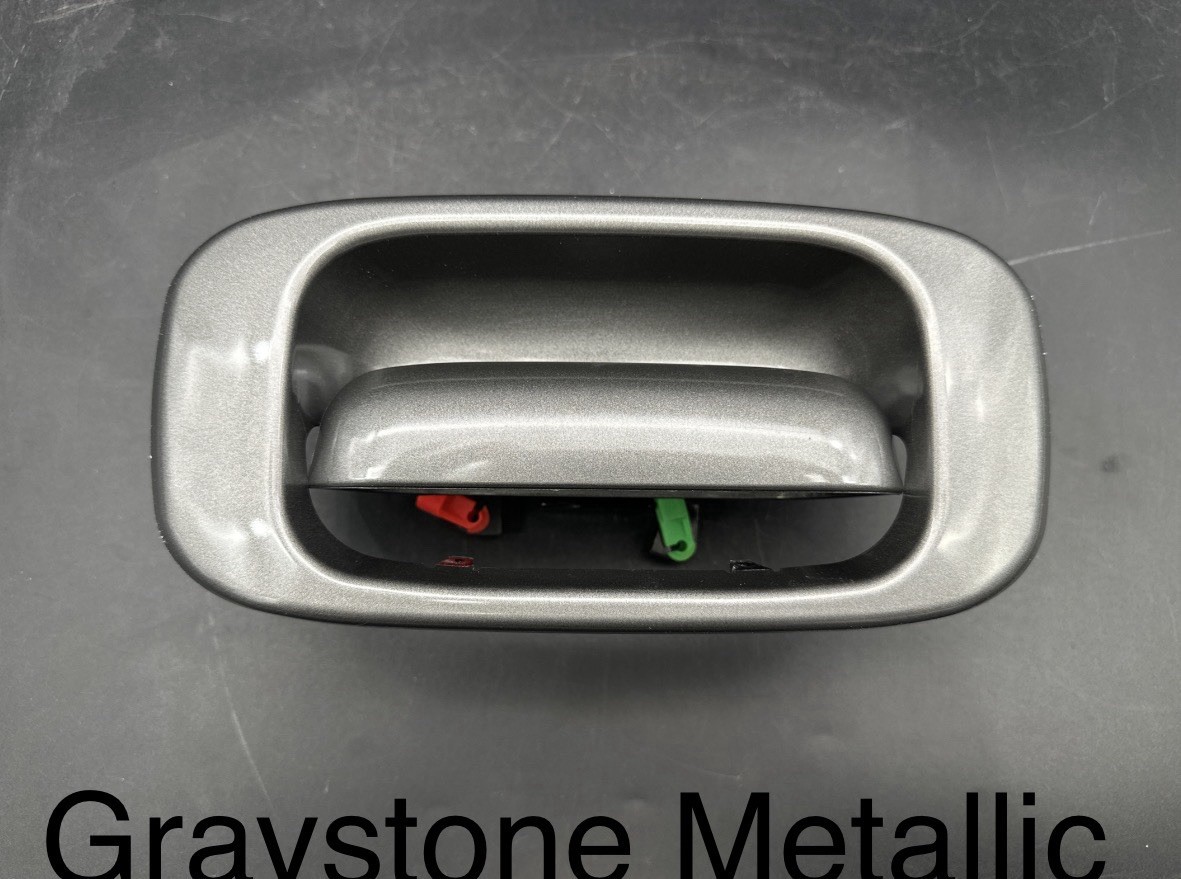 99-06 GM Chevy GMC Silverado Sierra Handle and bezel Graystone Metallic.