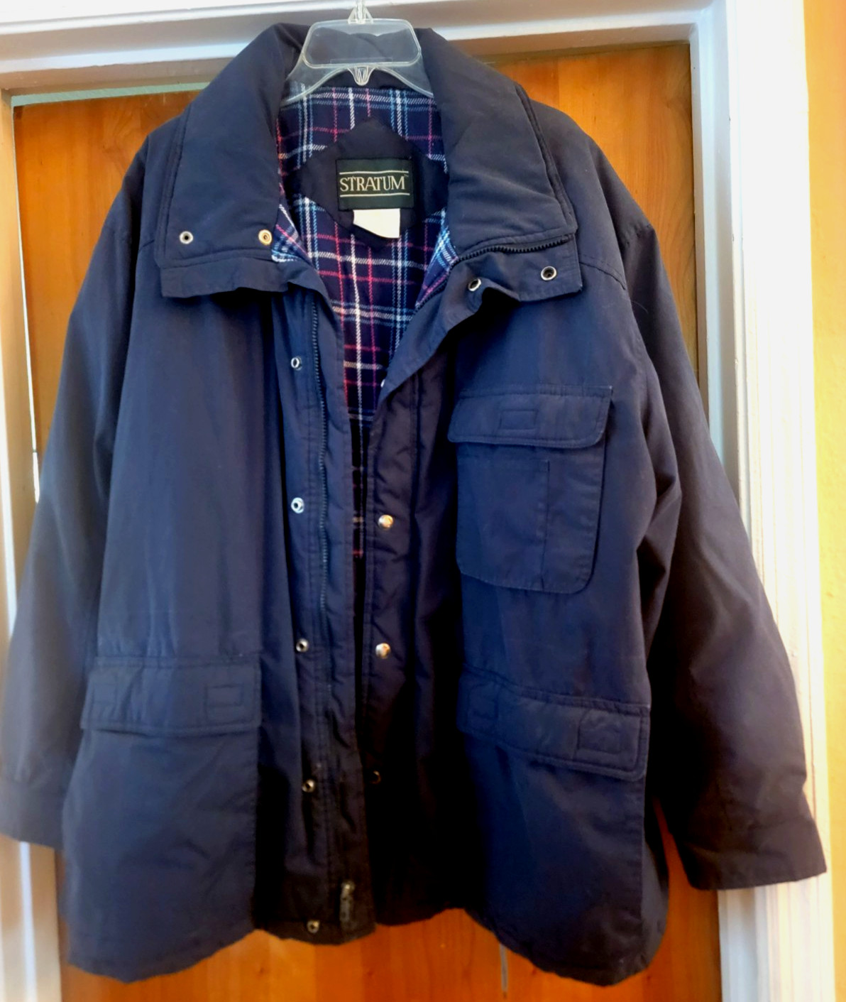 VTG 2XL STRATUM ski Jacket Padded & Lined Great Condition Full zip & Snap front VTG 2XL STRATUM ski Jacket Padded & Lined Great Condition Full zip & Snap front