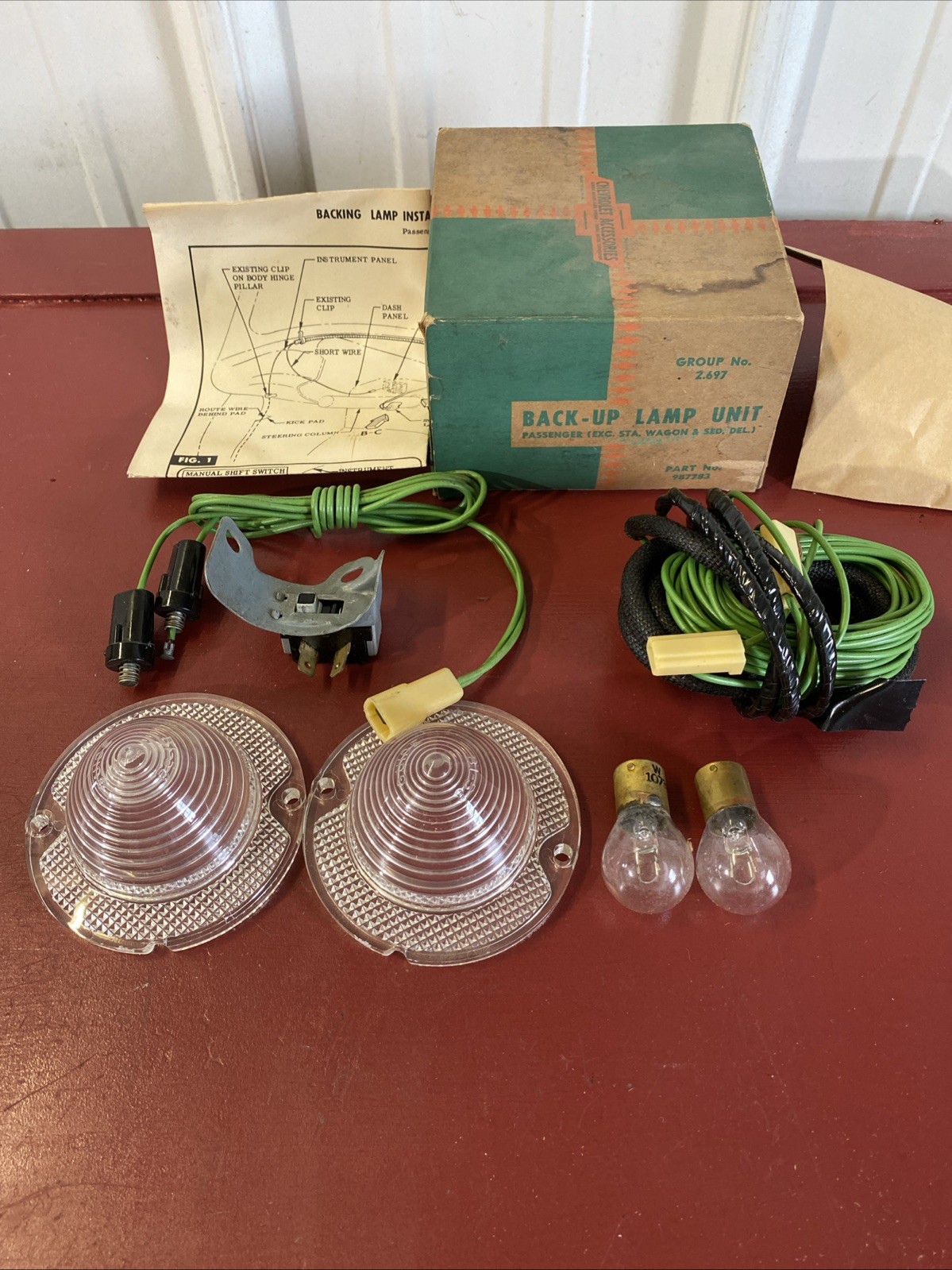 1958 CHEVROLET BACK-UP LAMP KIT NOS GM 987783 COMPLETE 1958 CHEVROLET BACK-UP LAMP KIT NOS GM 987783 COMPLETE