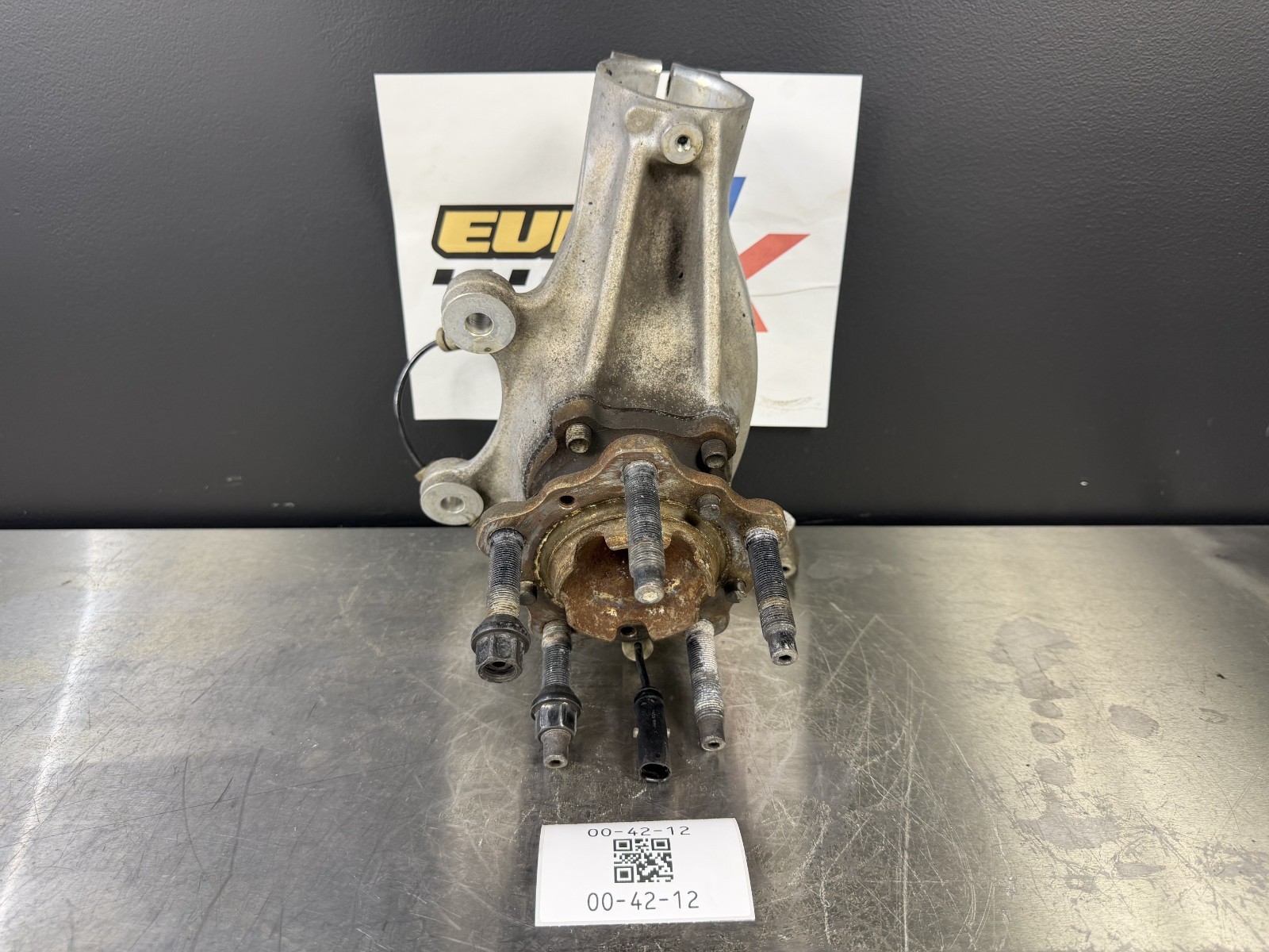 15-21 BMW F80 F82 F87 M3 M4 Front Right Hub Spindle Knuckle Wheel Bearing OEM