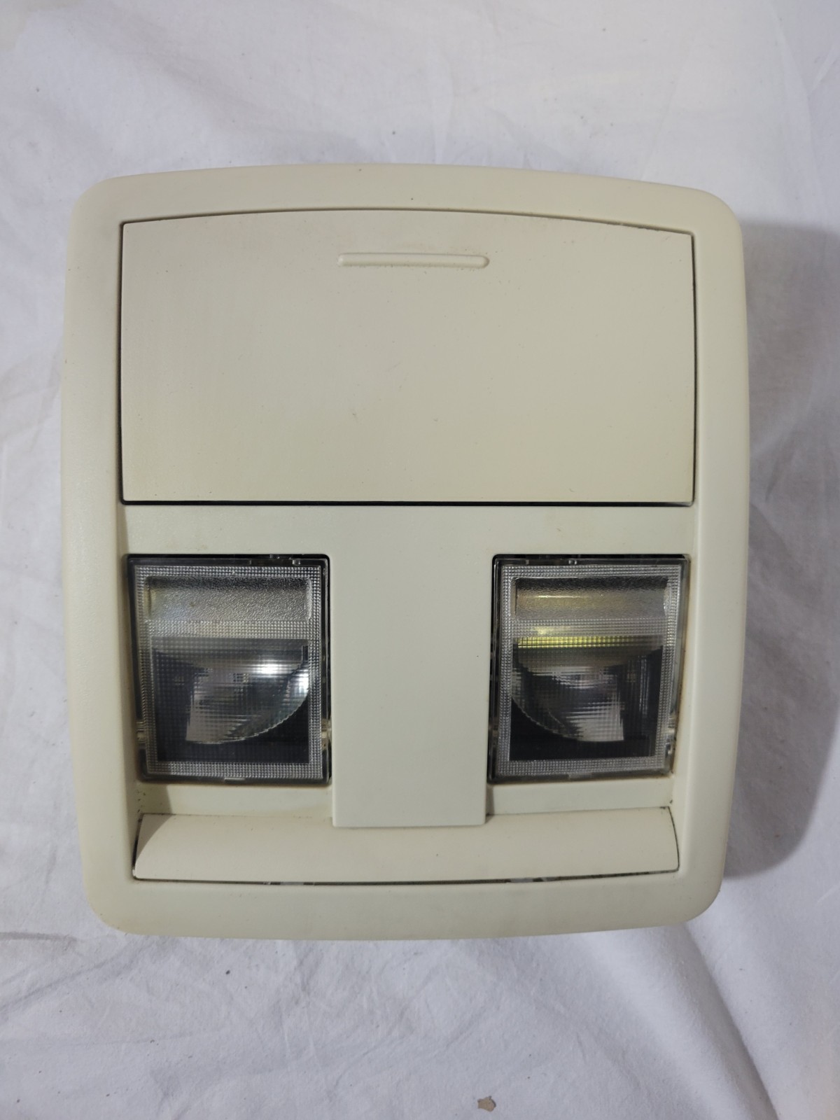 2005-10 Chrylser 300 Overhead Console Dome Map Light Beige