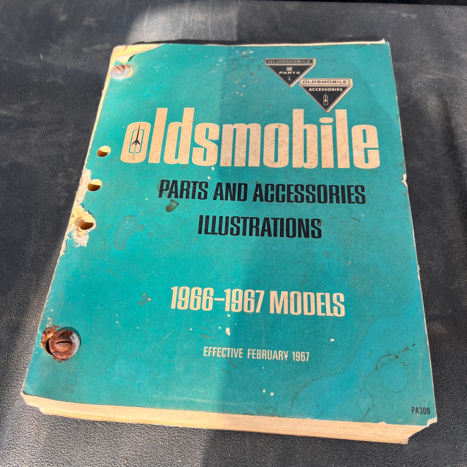 1966 thru 1967 Oldsmobile Illustration Parts Accessories Catalog Original  Rare