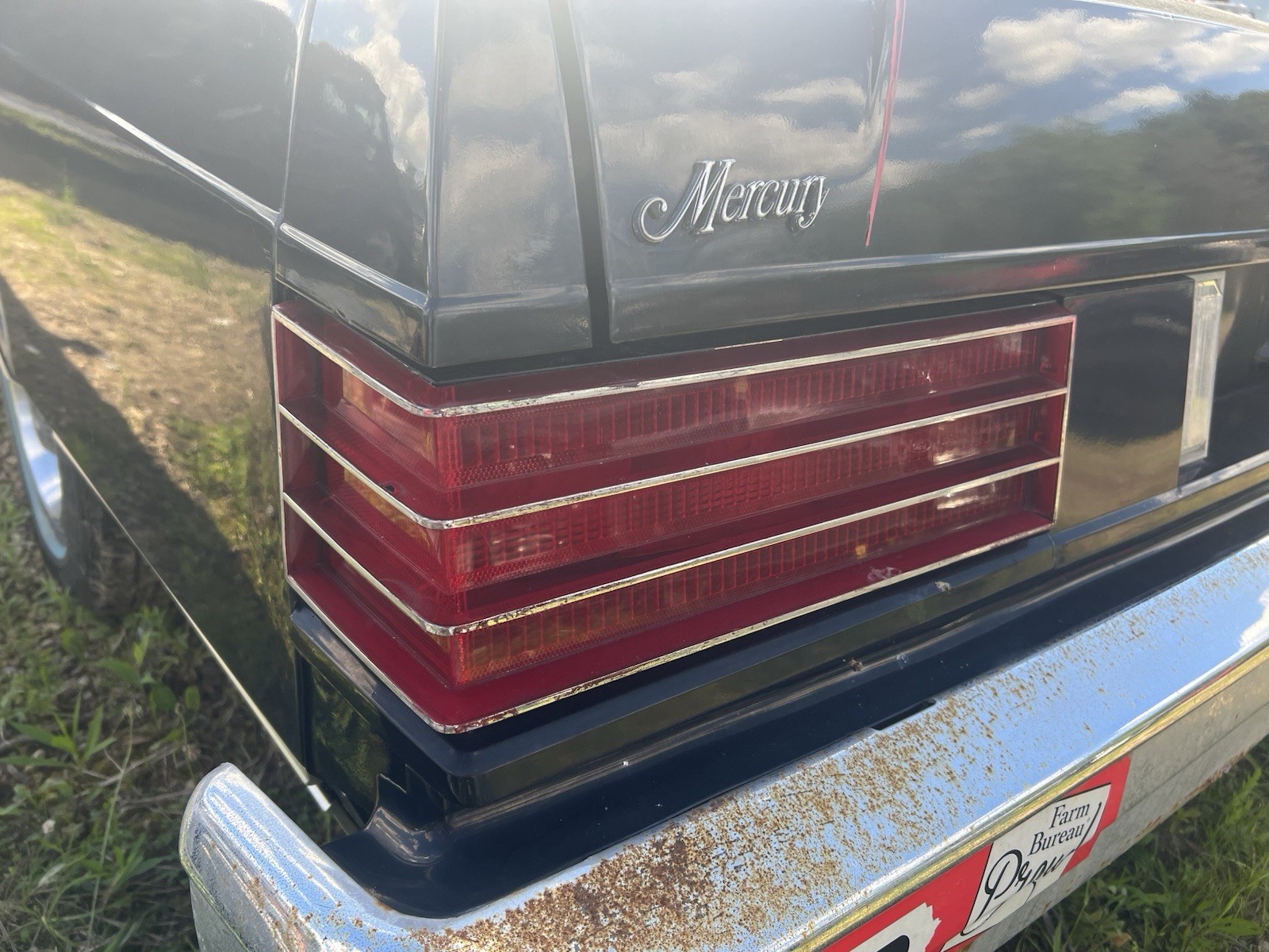 1979-1982 MERCURY GRAND MARQUIS TAIL LIGHT ASSEMBLY DRIVER SIDE OEM 1979-1982 OE