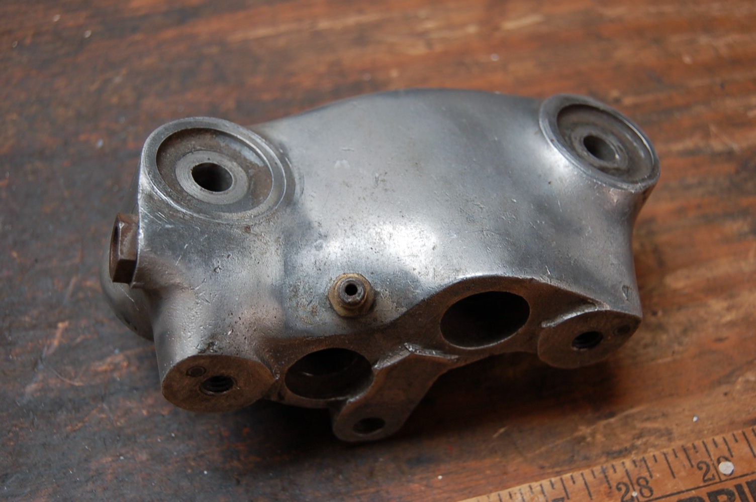 Harley Knucklehead Frame Oil Tank Engine Cylinder Head Rocker Box Gas 1937