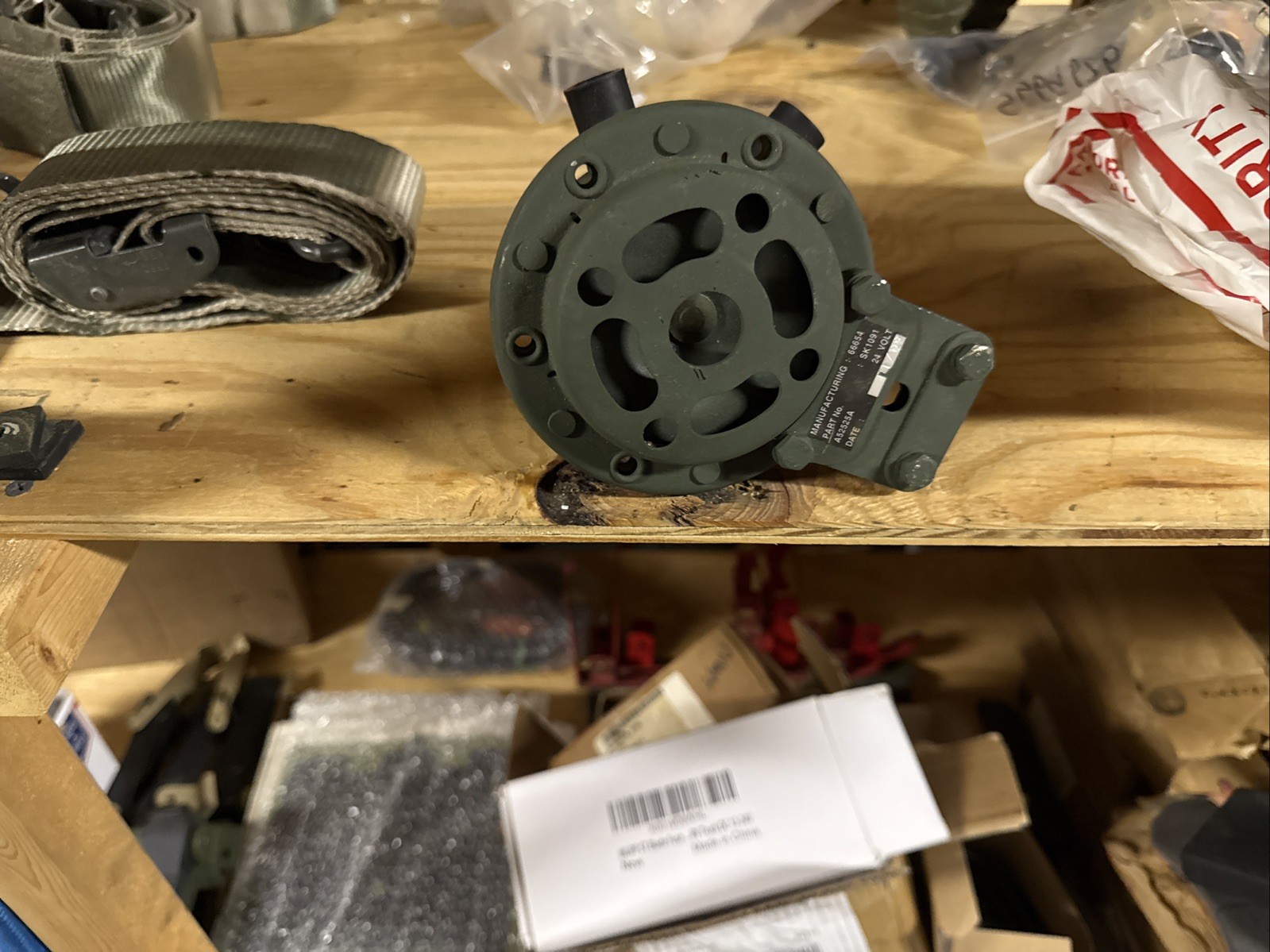 US Army HMMWV Equipment Electrical Signal Horn 24V SK1091 NSN 6350-01-669-0911 US Army HMMWV Equipment Electrical Signal Horn 24V SK1091 NSN 6350-01-669-0911