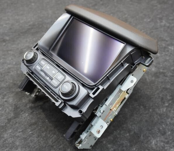 2017-2020  GMC YUKON  Radio Control Panel With Display SCREEN ONLY GENUINE OEM