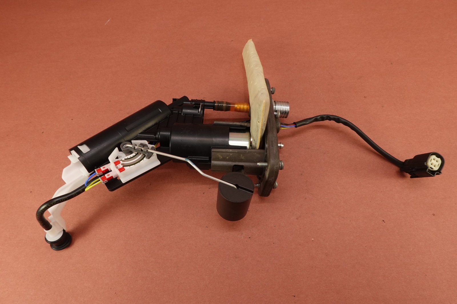 2024 18-24 HARLEY-DAVIDSON SOFTAIL FXST Fuel Gas Petrol Pump