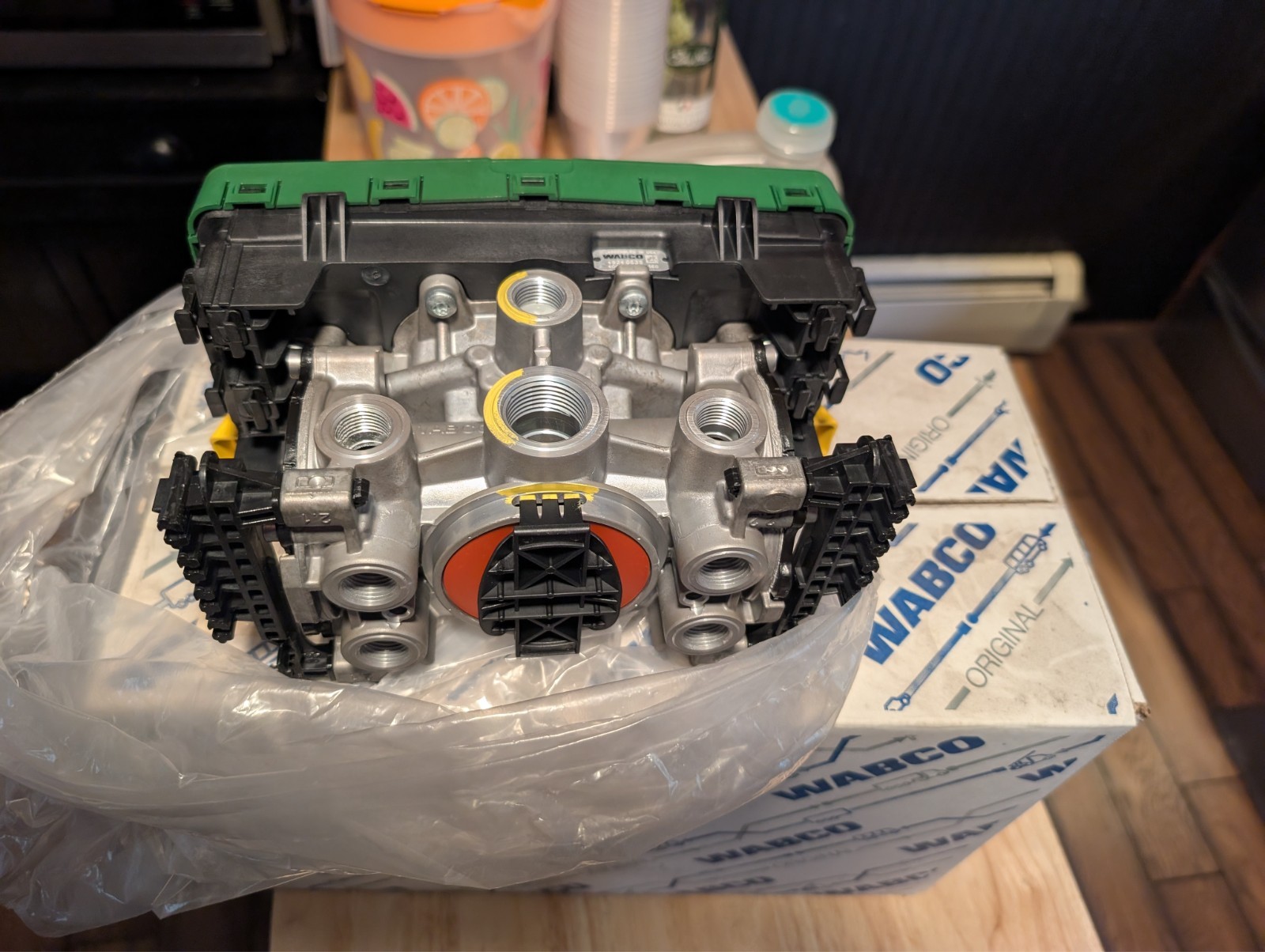 4005004300 GENUINE  Wabco Iabs 2M Premium OEM-New