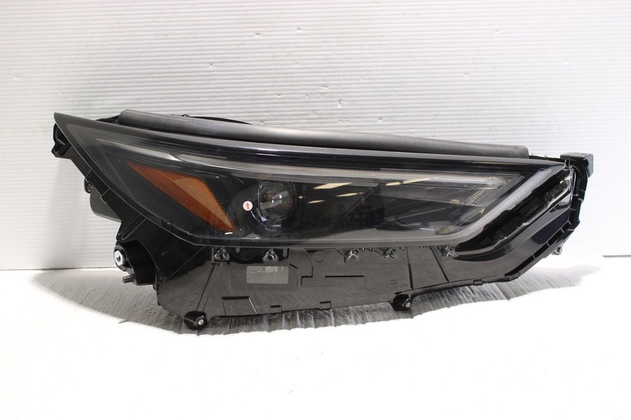 2024-2026 Toyota Grand Highlander Right LED Headlight Assembly OEM 811100E760