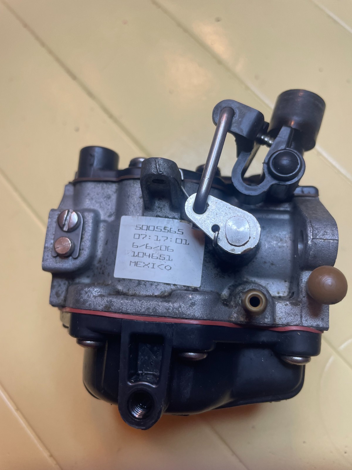 omc johnson evinrude 15 hp carburetor complete omc johnson evinrude 15 hp carburetor complete