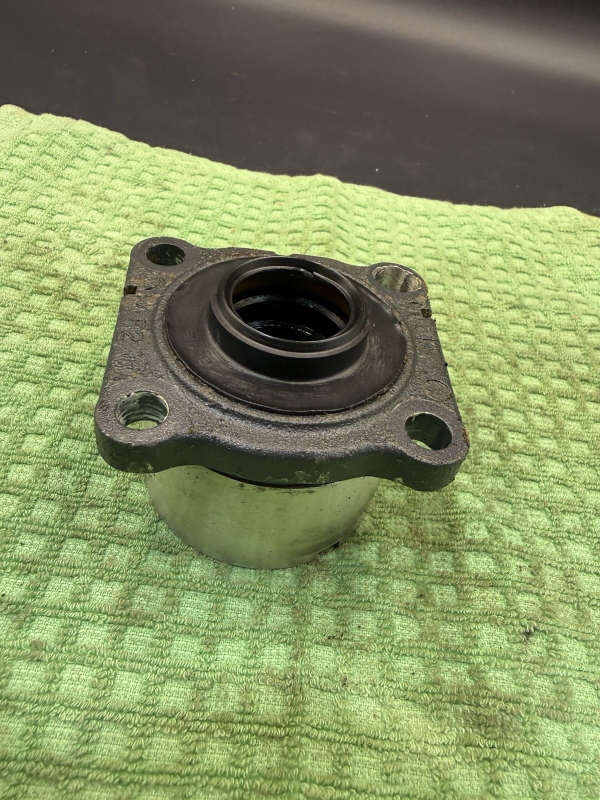1990-2019 Yamaha 61A-45331-00-94 Driveshaft Bearing Housing 200-300HP OEM
