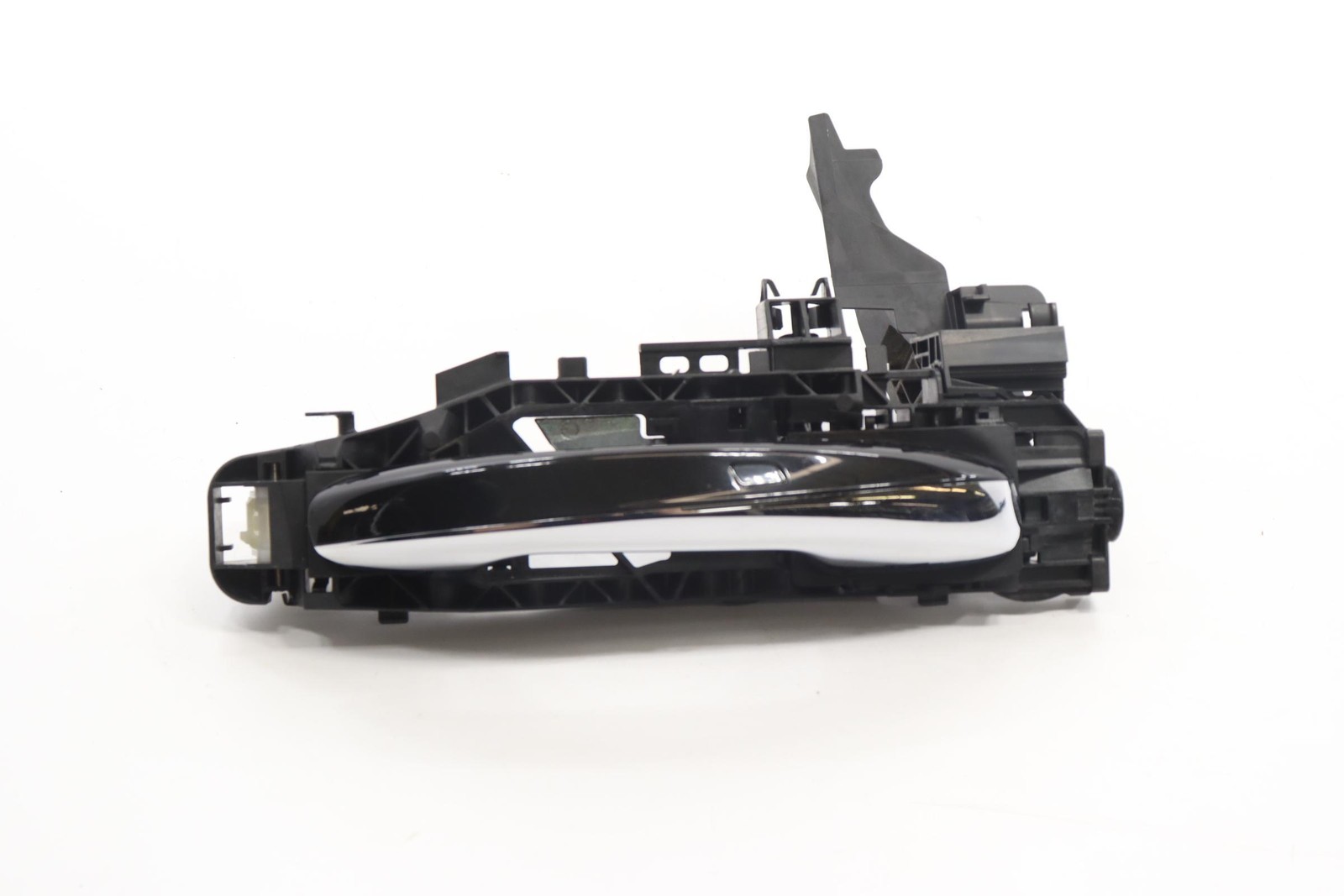 2018 - 2021 MERCEDES E63 AMG S FRONT RIGHT OUTSIDE DOOR HANDLE OEM BLACK_040