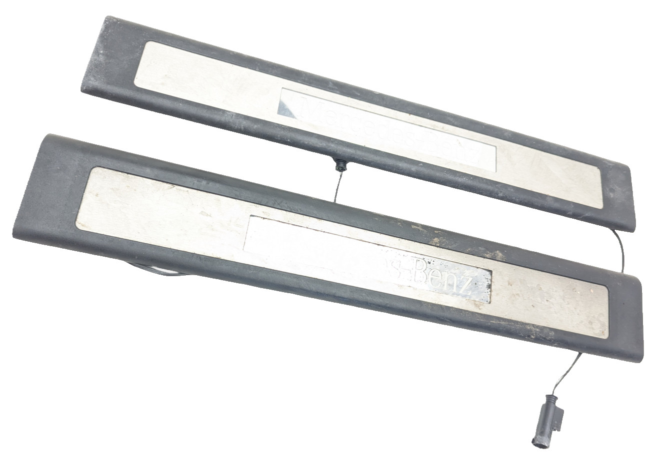 06-08 Mercedes w164 ML630 Front Scuff Trim (illuminated) Pair