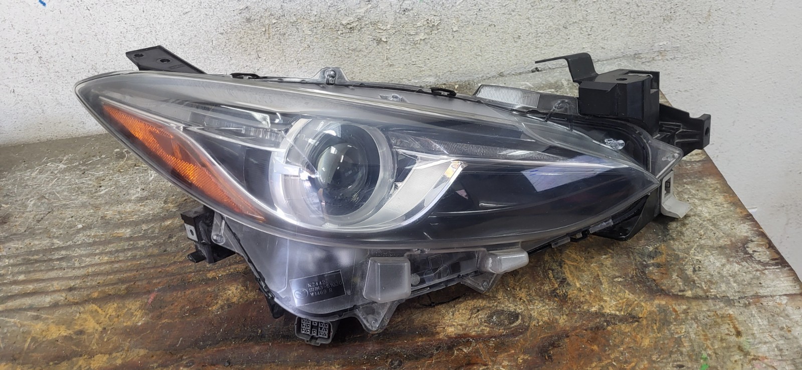 2014-2016 MAZDA 3 HEADLIGHT PASSENGER SIDE ADAPTIVE XENON LED OEM *PN450