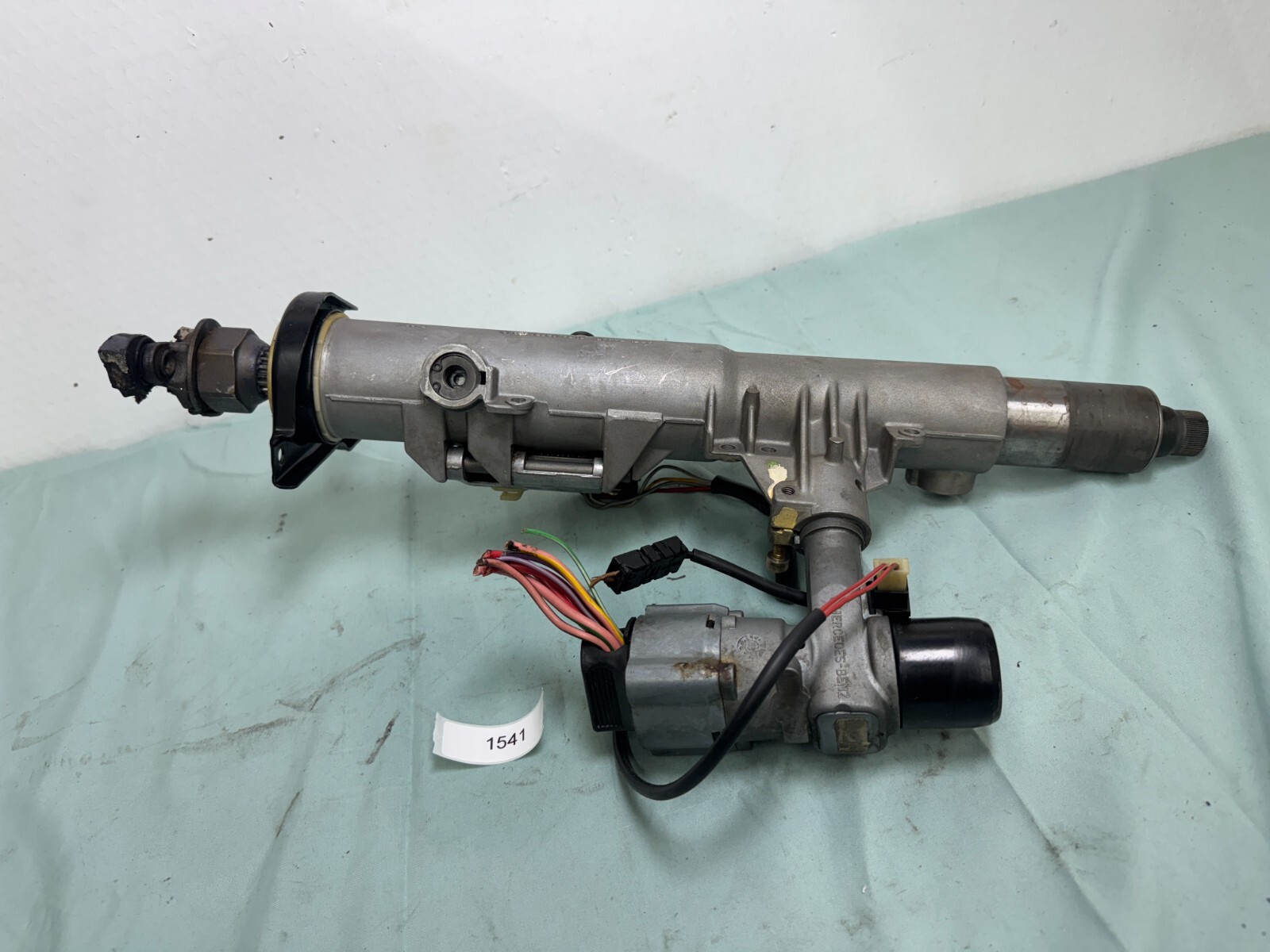 86-91 Mercedes-Benz C126 W126 Steering Column w/ Ignition Cylinder Switch NO KEY 86-91 Mercedes-Benz C126 W126 Steering Column w/ Ignition Cylinder Switch NO KEY