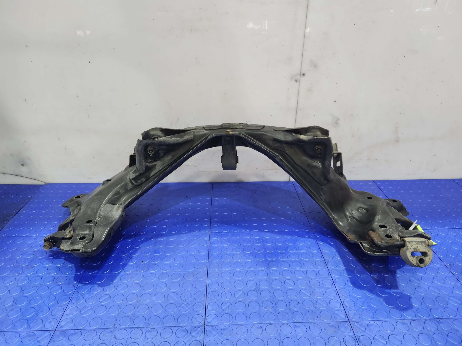 12-16 Honda CR-V Rear Crossmember Subframe Genuine OEM Part 50300T0AA02