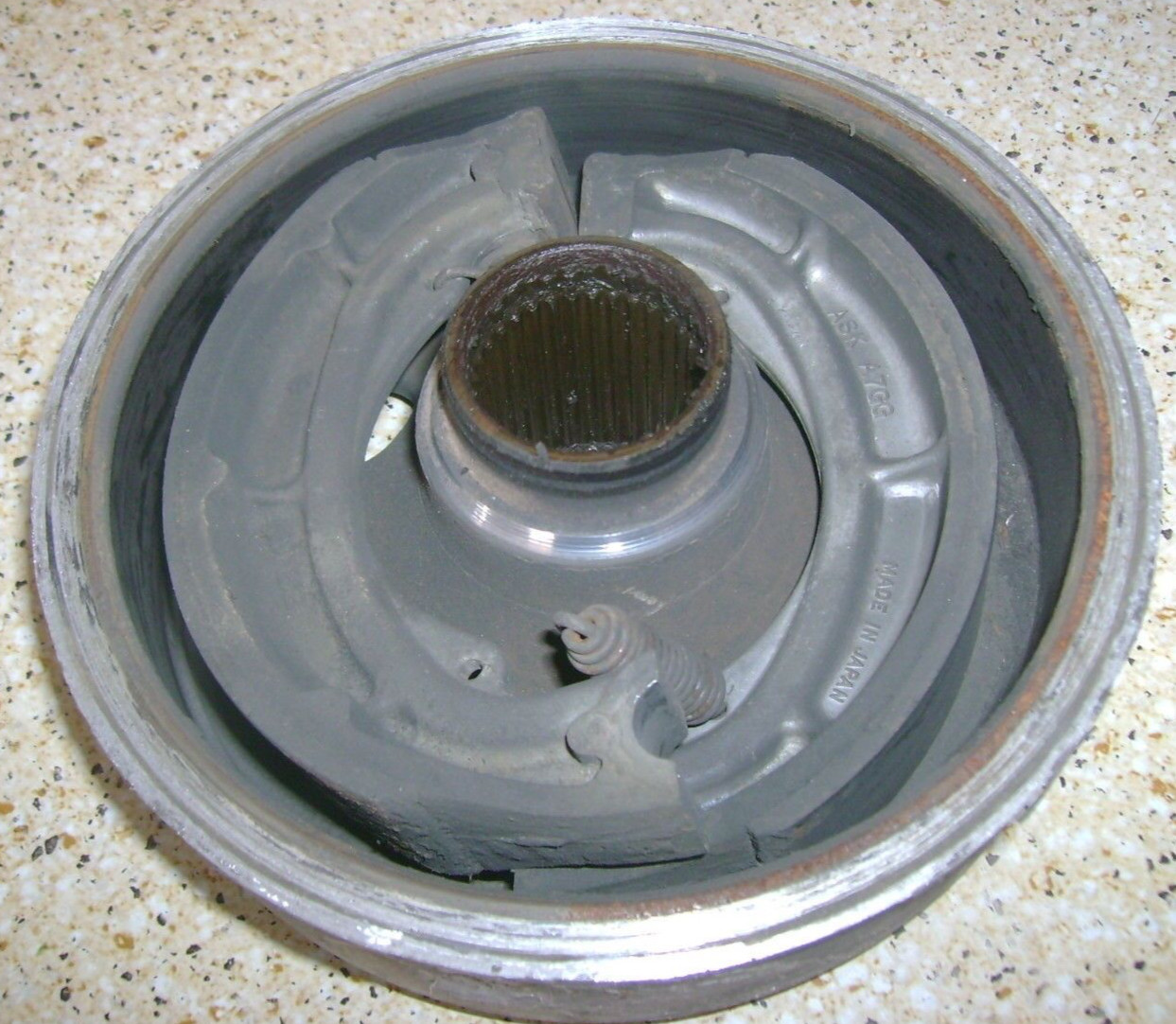 1984 Suzuki LT185E LT185 LT 185 ATV QuadRunner Rear Drum Brakes Pads Shoes C4