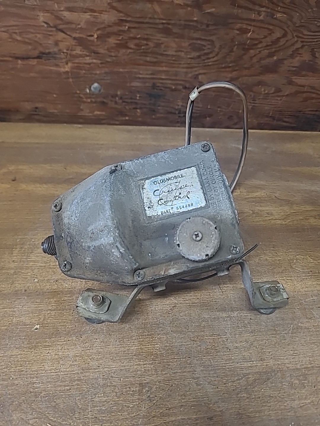1967-1975 Oldsmobile Cruise Control Module  554888  OEM