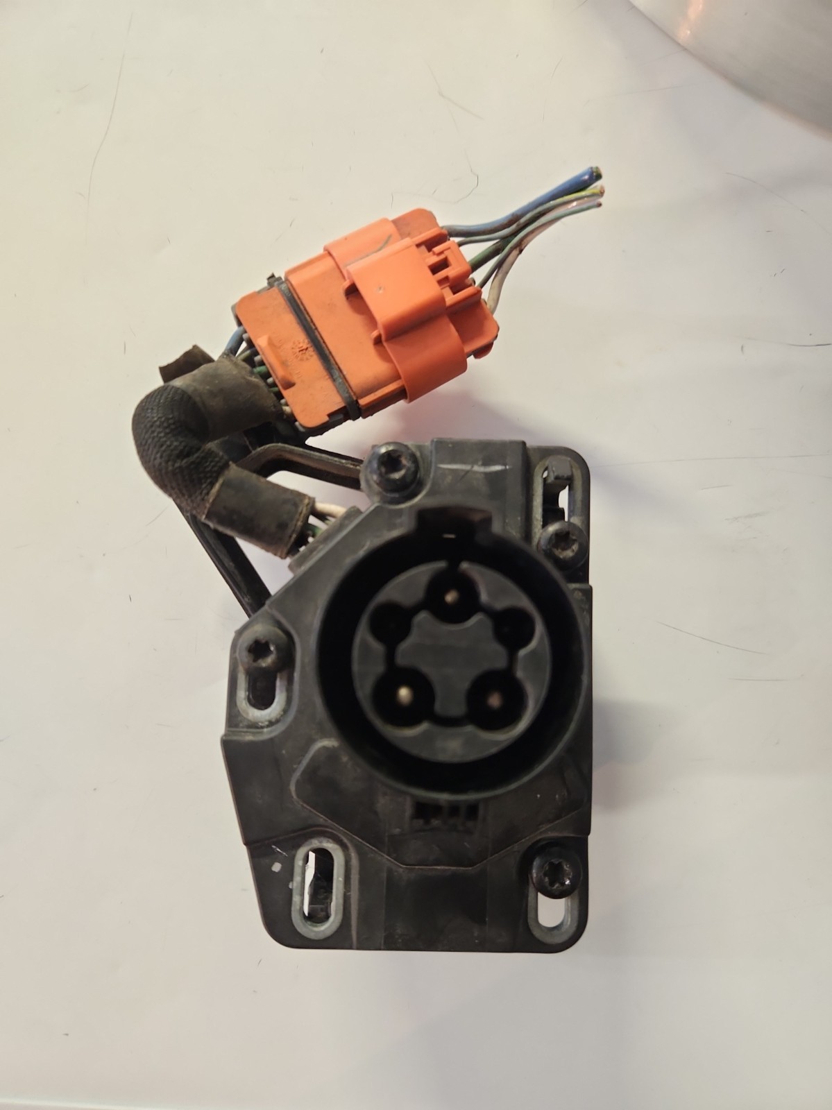 11-15 Chevy Volt Drive Motor Battery Charger Receptacle Port 22822889 22822890