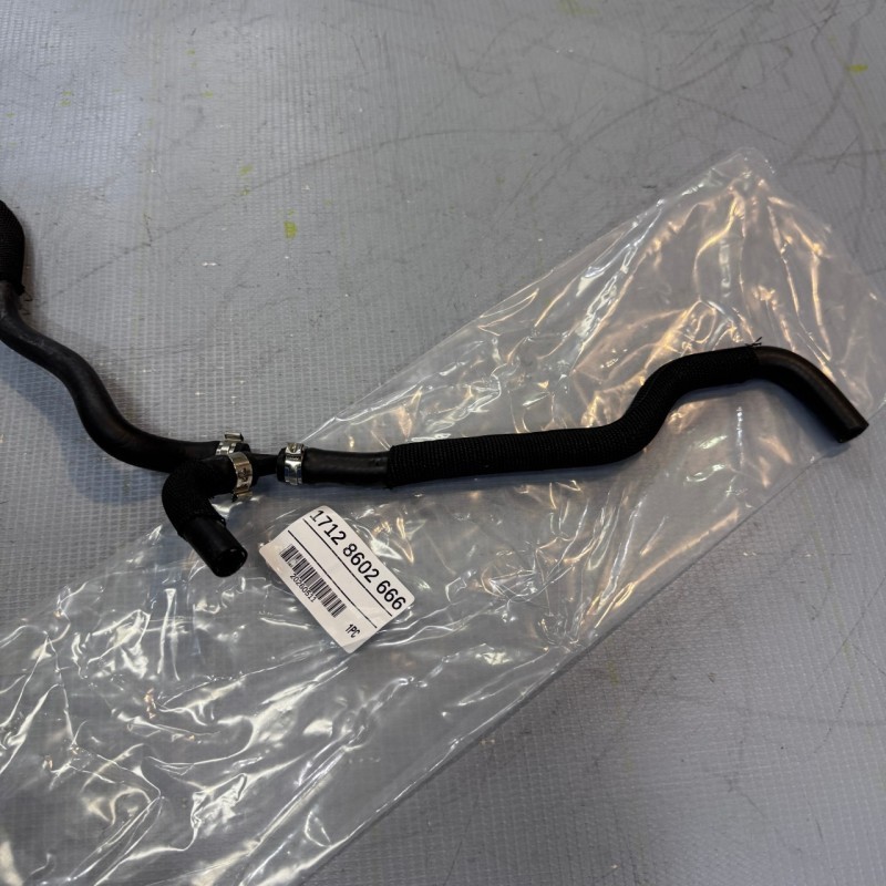 Overflow Hose Fits BMW 2016-2019 17128602666