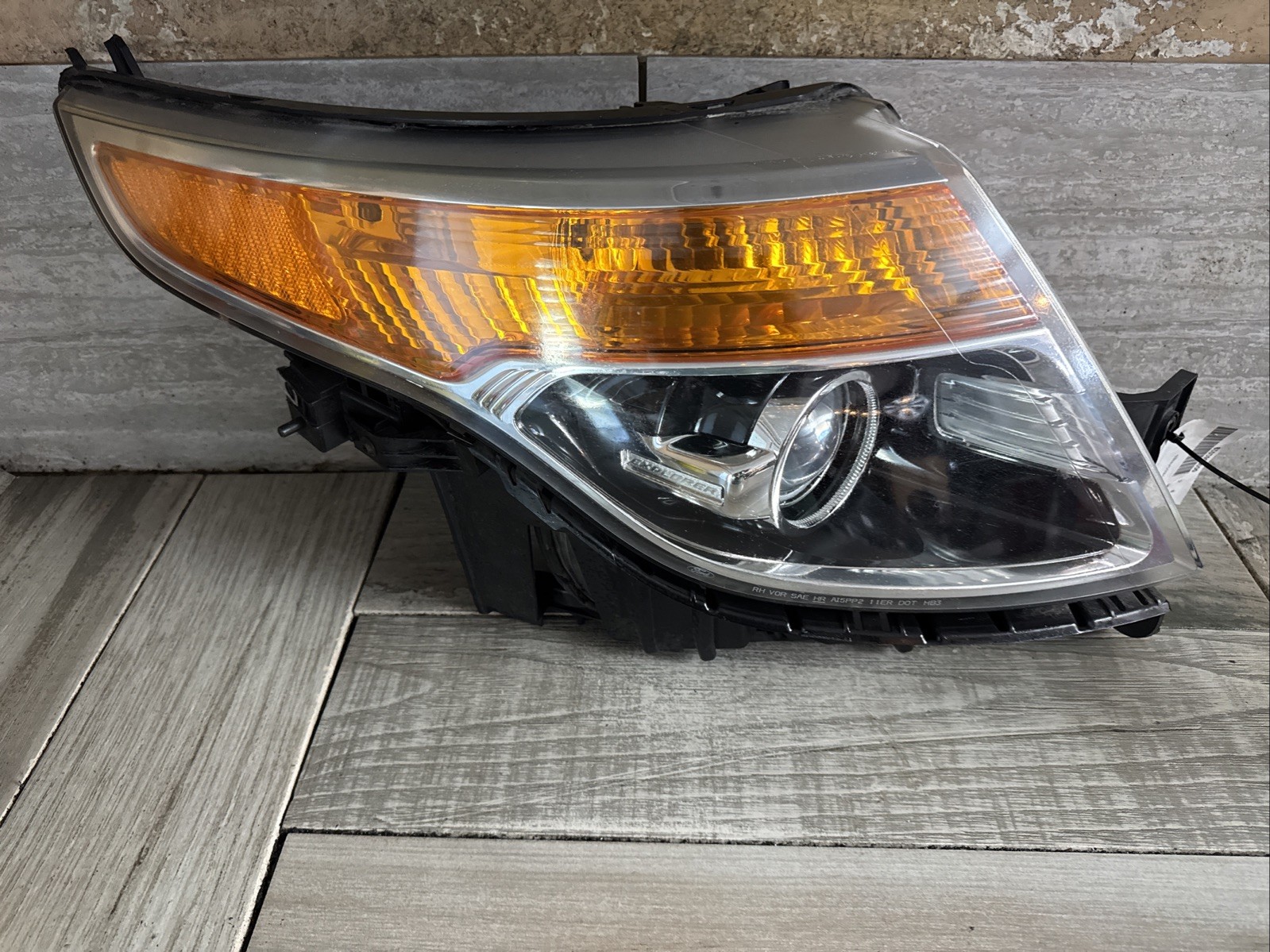 ✅ Genuine 2011 - 2015 FORD EXPLORER RIGHT PASSENGER SIDE HALOGEN Headlight ✅ Genuine 2011 - 2015 FORD EXPLORER RIGHT PASSENGER SIDE HALOGEN Headlight