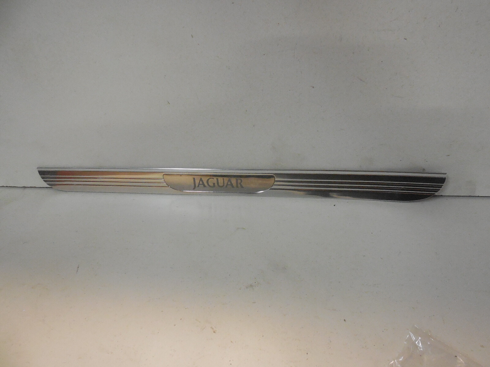 2000-2002 Jaguar S Type Front Left or Right Door step Sill Scuff Plate Trim 2000-2002 Jaguar S Type Front Left or Right Door step Sill Scuff Plate Trim