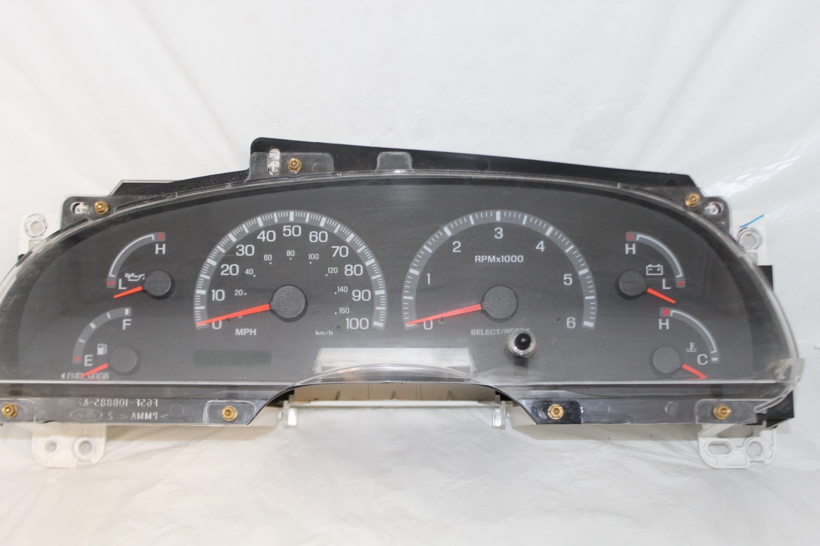 2000 - 2002 Ford Expedition / 2000 - 2001 F150 Instrument Cluster 246,732 Miles