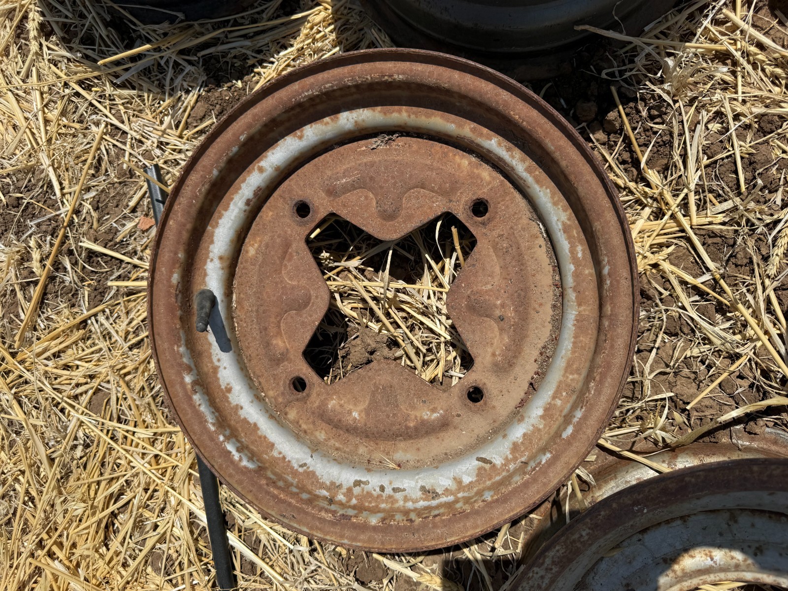 15x5 dexter trailer wheel camper star winnebago prowler bounder fleetwood 1980