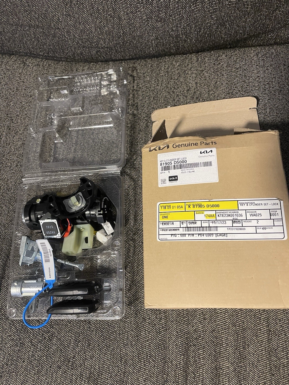 OEM Kia Optima 2016 2020 Key and Cylinder Lock Set Part#81905 D5000 New