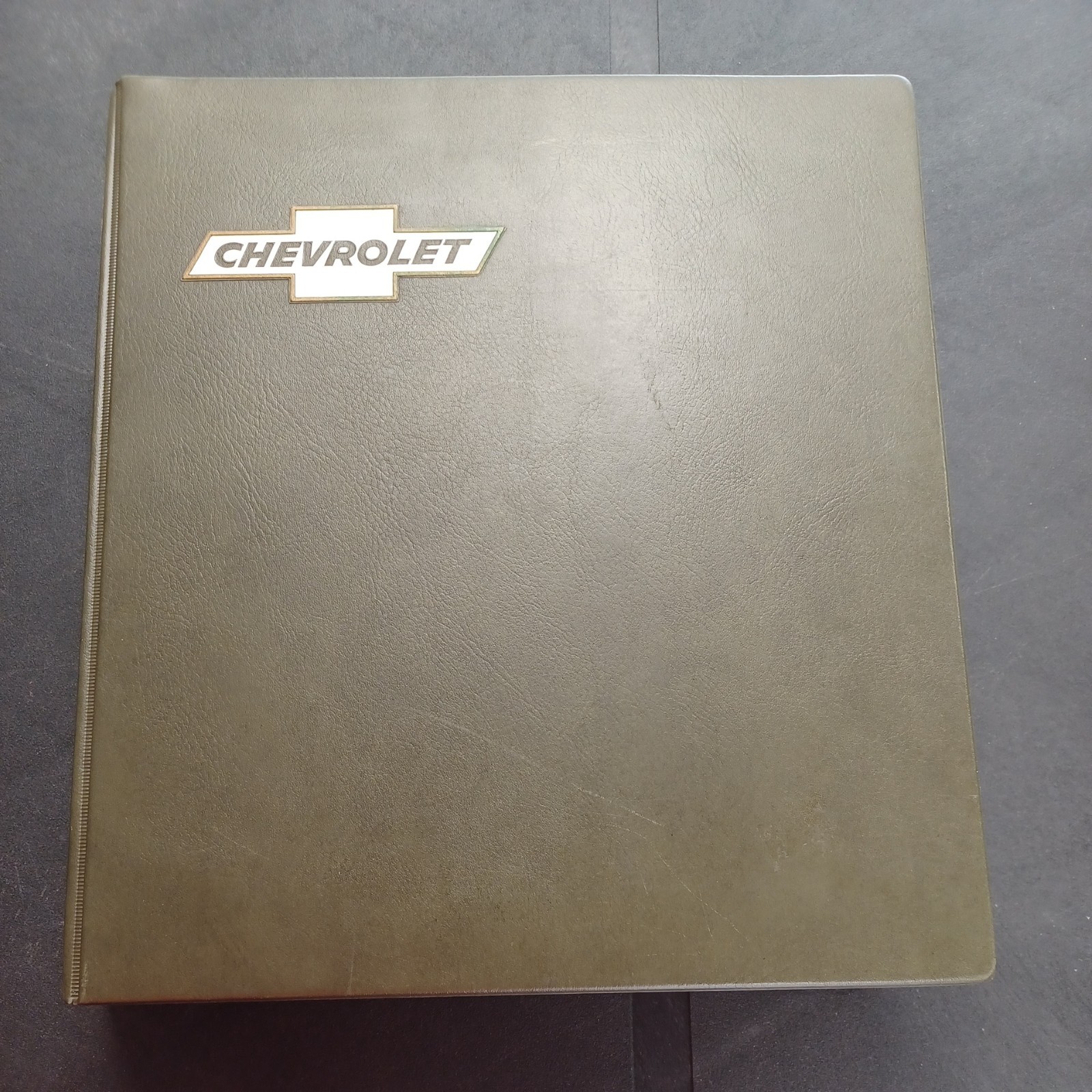 1972 Chevy Car Upholstery Dealer Album Data Book Chevrolet Showroom