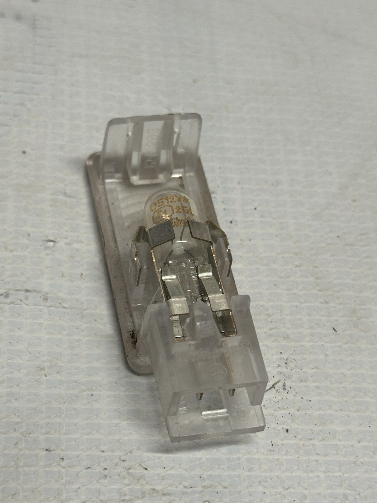 03-04 Mercedes-Benz CLK320 06-09 CLK350 Courtesy Lamp 2038200801 OEM