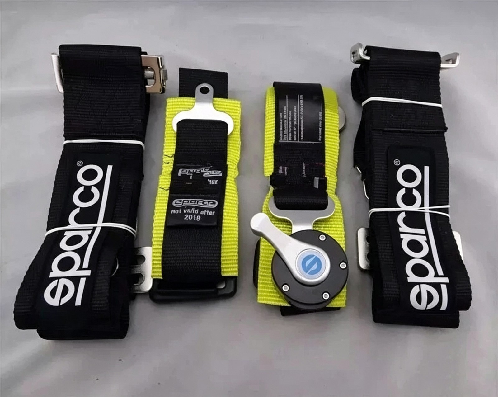 Sparco Black Racing Street 4 Point Bolt-In 2\