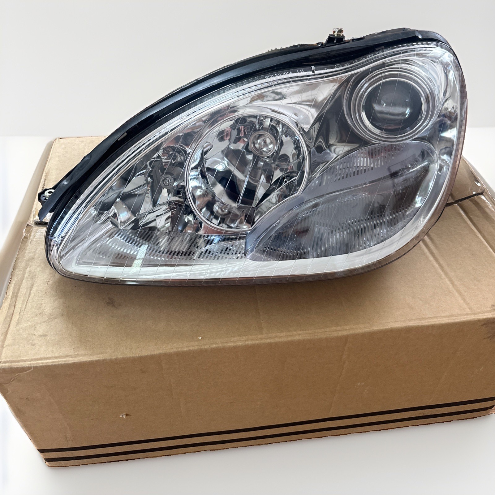 2000-2005 Mercedes S-Class W220 Left Driver Headlight Projector Halogen LH H7