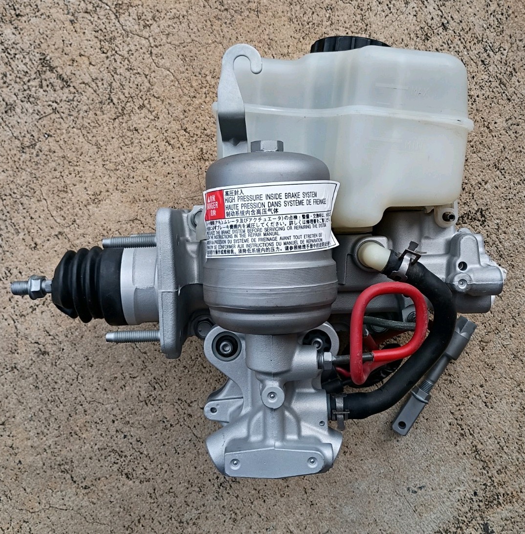 NEW 2004-2008 Toyota 4runner Lexus Land Cruiser ABS Pump Master Cyli 89541-60190 NEW 2004-2008 Toyota 4runner Lexus Land Cruiser ABS Pump Master Cyli 89541-60190