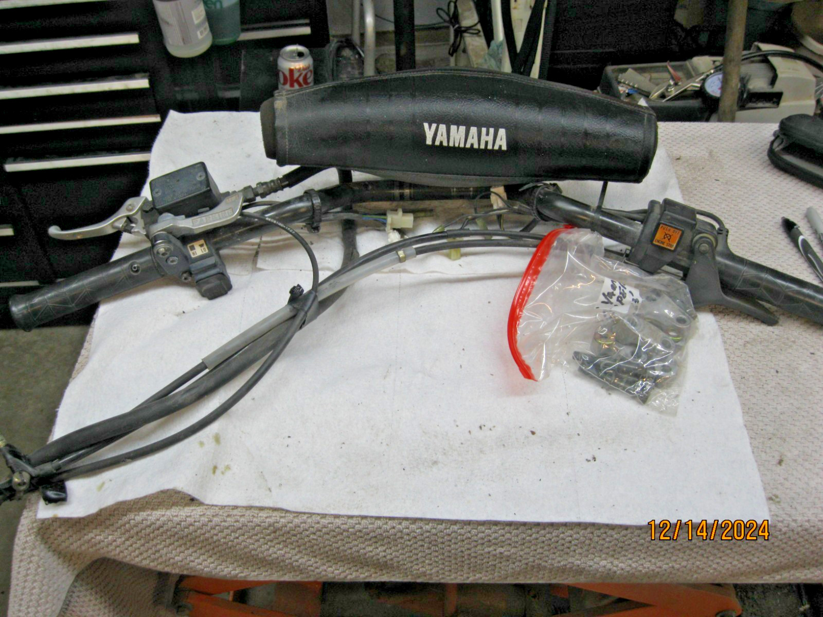 97-06 Yamaha Handlebars w/ Switches, Controls, Pad, Cables.... 02\' SX Viper 700