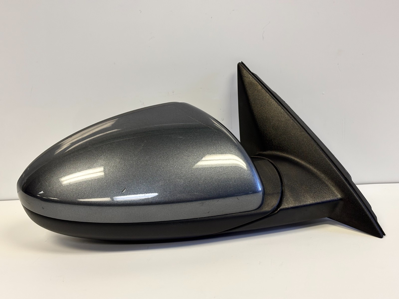 2019-2024 Forte Passenger Right Side View Power Door Mirror Gray 87620M7000KDG 2019-2024 Forte Passenger Right Side View Power Door Mirror Gray 87620M7000KDG