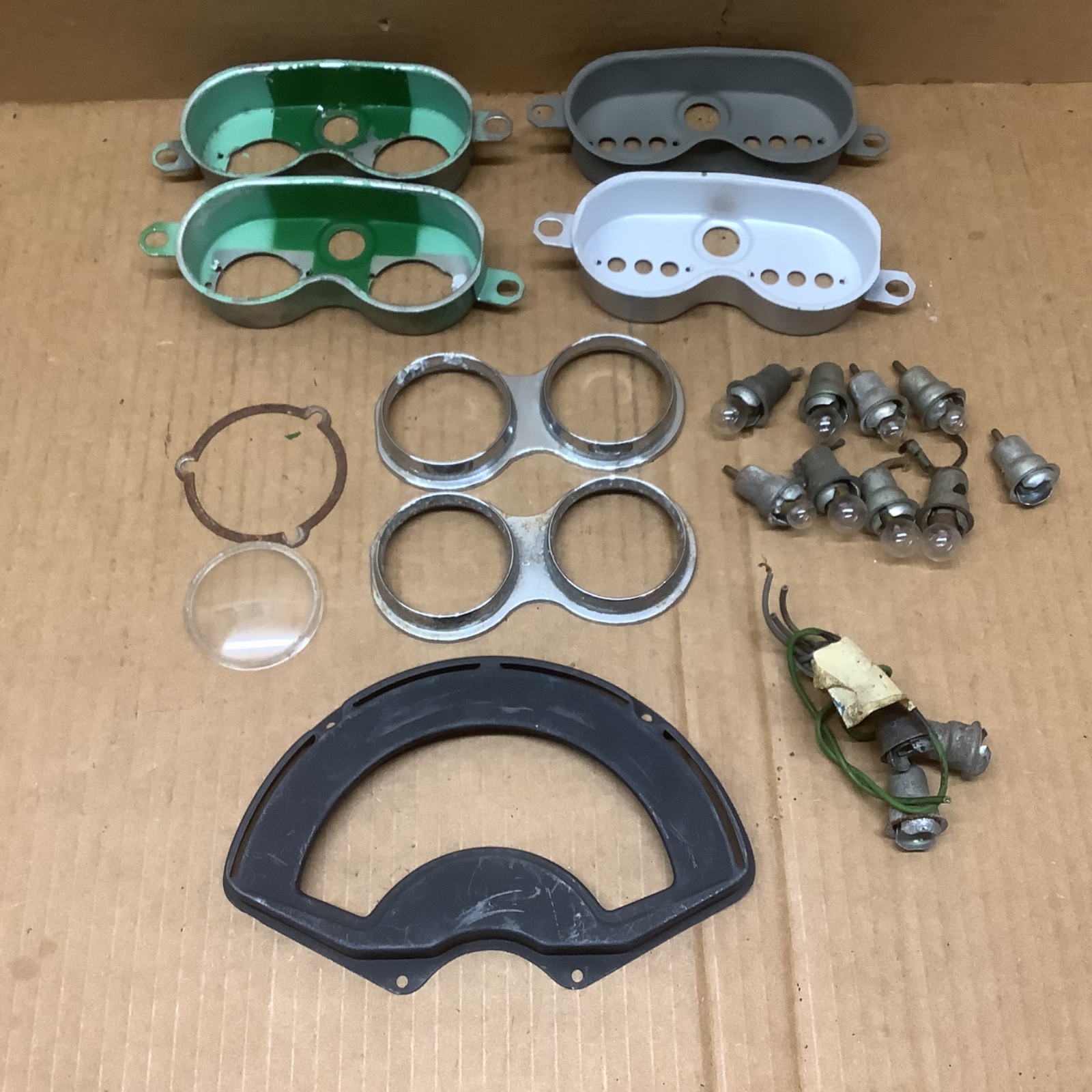 1953-1962 C1 Corvette Dash Small Gauge Misc. Restoration Parts Used oem 1953-1962 C1 Corvette Dash Small Gauge Misc. Restoration Parts Used oem