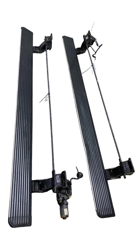 2017-2026 FORD F350 F250 OEM LEFT &RIGHT POWER RUNNING BOARD SET (New Take Offs 2017-2026 FORD F350 F250 OEM LEFT &RIGHT POWER RUNNING BOARD SET (New Take Offs