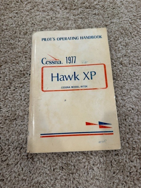 1977 CESSNA Pilot's Operating Handbook - Hawk XP Model R172K 1977 CESSNA Pilot's Operating Handbook - Hawk XP Model R172K
