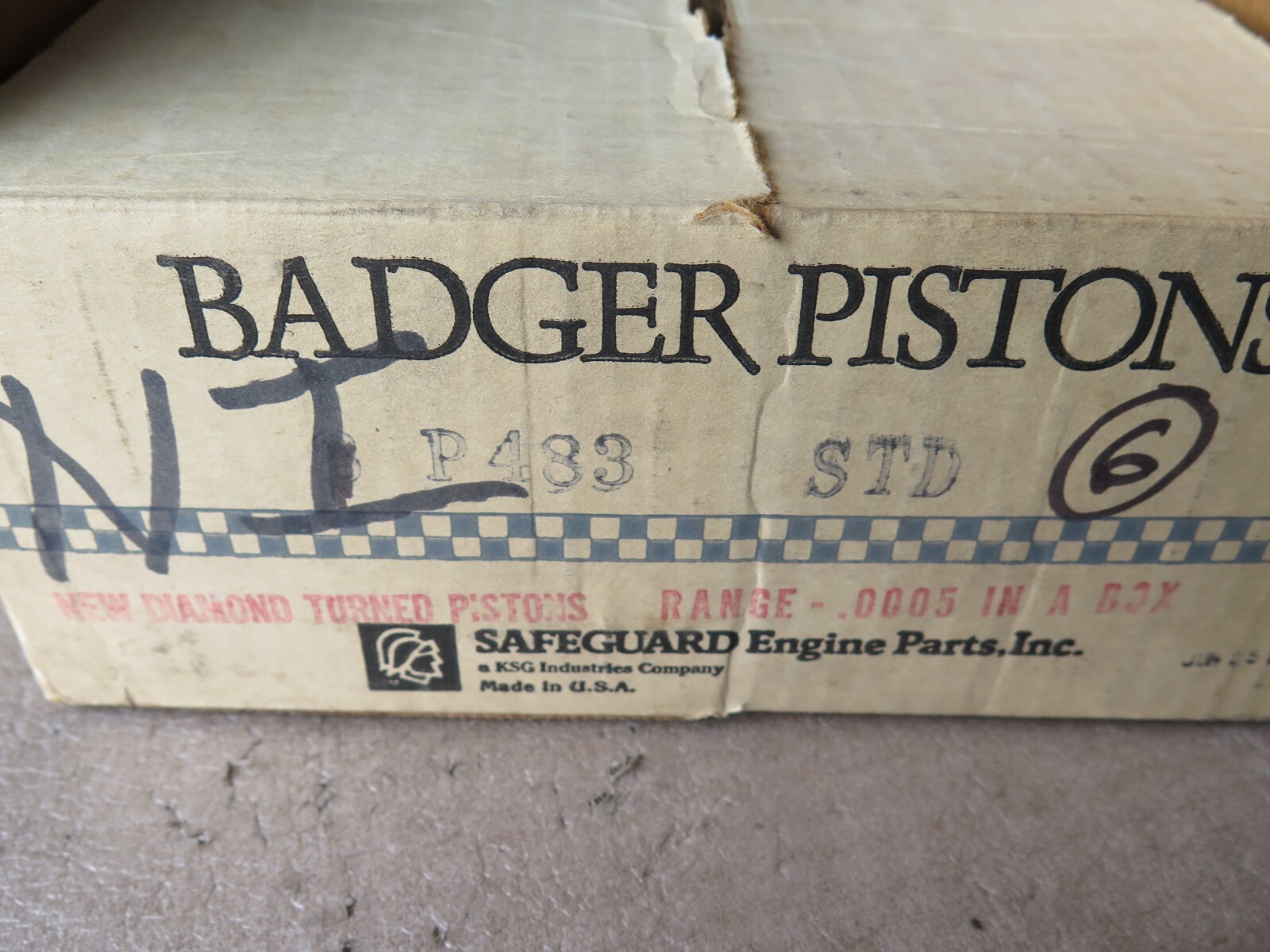 Badger P483 STD. Piston. Fits: Pontiac V8 4.9L 1977-81 (8-A1)