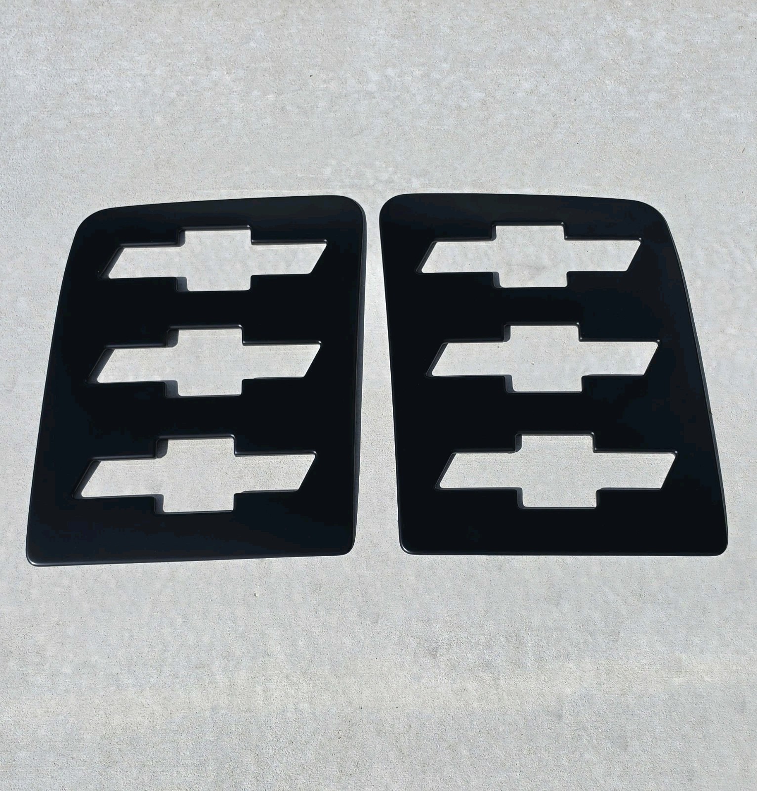 88-98 Chevy Pickup Vtech Ext Cab Side Window Covers Bowties Sidewinders 